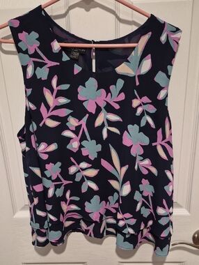 Simply Styled Navy Floral Sleeveless Camisole with Pink & Aqua Accents